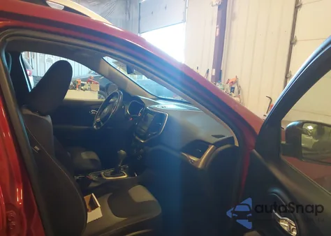 2016 Jeep Cherokee Sport из США, поврежденный, VIN 1C4PJMAS0GW368804